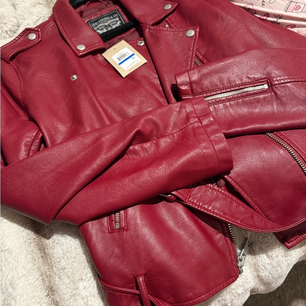 Levi’s jacket from JCPenney. Never worn, didn’t fit. - Picture 3 of 7